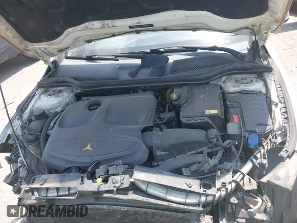 2014 Mercedes-Benz CLA 250 with VIN WDDSJ4EBXEN105295, listed as a IAAI auction lot 42275555 with 88,888 mi miles and . Bid and sale history available at DreamBid. Image 10.