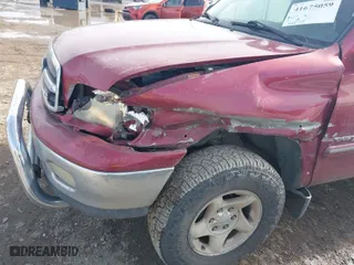 2001 Toyota Tundra Ltd with VIN 5TBBT48181S139305, listed as a IAAI auction lot 41675059 with 162,070 mi miles. Bid and sale history available at carsss.com. Image 6.