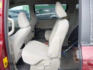 2014 Toyota Sienna LE AAS with VIN 5TDKK3DC3ES411177, listed as a IAAI auction lot 41650472 with 25,000 mi miles. Bid and sale history available at carsss.com. Image 8.