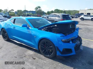2023 Chevrolet Camaro 1LT с VIN 1G1FB1RS3P0108386, выставлен на аукционе IAAI как лот 42345860 с пробегом 28 488 миль миль и . История ставок и продаж доступна на DreamBid. Изображение 1.