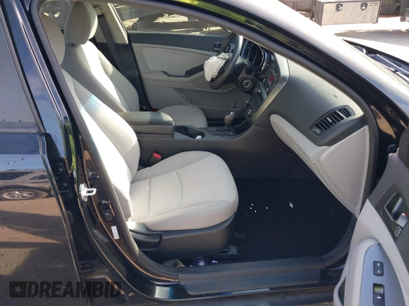 2013 Kia Optima LX with VIN 5XXGM4A74DG101584, listed as a IAAI auction lot 41835179 with 123,689 mi miles. Bid and sale history available at carsss.com. Image 5.