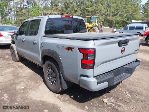 2023 Nissan Frontier PRO-4X with VIN 1N6ED1EKXPN674662, listed as a IAAI auction lot 42001624 with 24,928 mi miles. Bid and sale history available at carsss.com. Image 3.