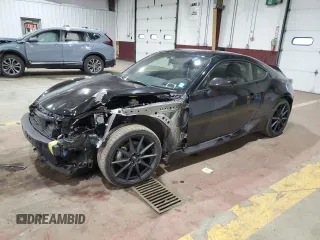 2023 Toyota GR86 Premium with VIN JF1ZNBE13P9752275, listed as a Copart auction lot 86966144 with 19,875 mi miles and Salvage Title. Bid and sale history available at carsss.com. Image 1.