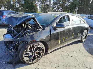 2023 Hyundai Ioniq 6 SEL z VIN KMHM34AA5PA046155, wystawiony jako Copart lot #46656865 z przebiegiem Nie podano mil oraz Tytuł czysty. Historia ofert i sprzedaży dostępna na DreamBid. Obrazek 1.