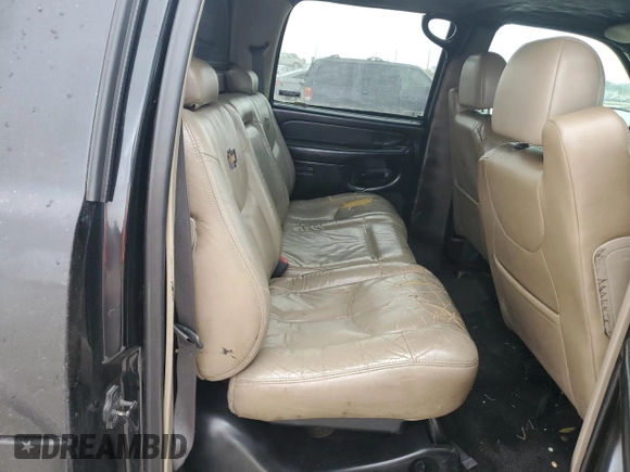 2002 Chevrolet Avalanche with VIN 3GNEC13T12G165778, listed as a Copart auction lot 79427234 with 275,313 mi miles and Salvage Title. Bid and sale history available at DreamBid. Image 12.