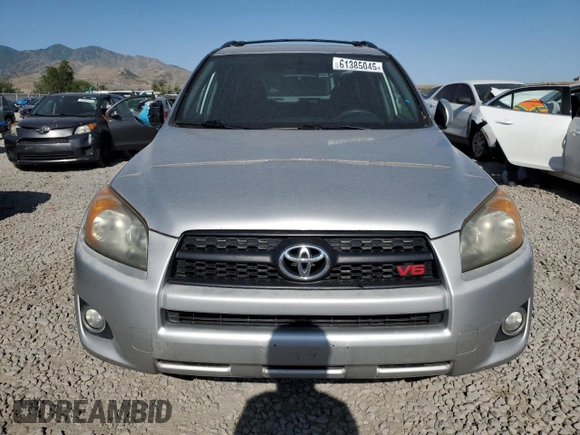 2009 Toyota RAV4 Sport with VIN JTMBK32V395078429, listed as a Copart auction lot 61385045 with 252,584 mi miles and Clean title. Bid and sale history available at DreamBid. Image 5.