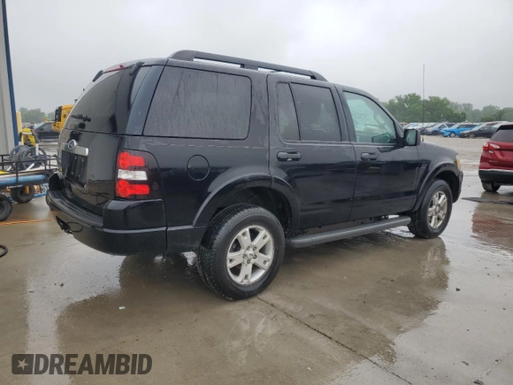 2010 Ford Explorer XLT with VIN 1FMEU6DE7AUA93446, listed as a Copart auction lot 59523195 with 198,459 mi miles and Salvage title. Bid and sale history available at DreamBid. Image 3.
