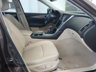 2015 Infiniti Q50 Premium with VIN JN1BV7AP4FM330386, listed as a IAAI auction lot 42028771 with 75,533 mi miles. Bid and sale history available at carsss.com. Image 5.