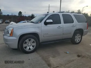 2012 GMC Yukon SLT with VIN 1GKS1CE0XCR246851, listed as a Copart auction lot 45720045 with 191,741 mi miles and Salvage Title. Bid and sale history available at carsss.com. Image 1.