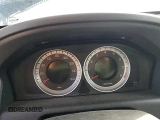 2013 Volvo XC60 T6 с VIN YV4902DZ4D2464377, выставлен на аукционе Copart как лот 49458365 с пробегом Не указан миль и Списание • Salvage title. История ставок и продаж доступна на DreamBid. Изображение 9.