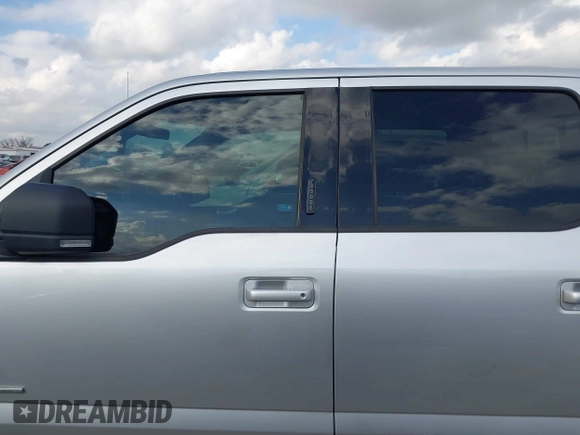 2015 Ford F-150 XL with VIN 1FTEW1CG5FKE20353, listed as a IAAI auction lot 41496649 with 313,946 mi miles and . Bid and sale history available at DreamBid. Image 14.