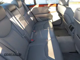 2005 Lexus LS 430 z VIN JTHBN36FX55025178, wystawiony jako IAAI lot #41471386 z przebiegiem 225 094 mil mil oraz . Historia ofert i sprzedaży dostępna na DreamBid. Obrazek 8.