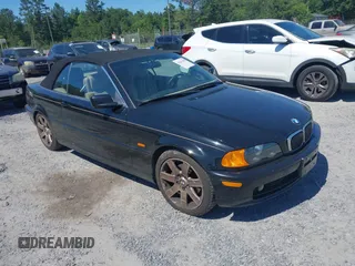 2000 BMW 3 Series z VIN WBABR3340YEG02068, wystawiony jako IAAI lot #42261160 z przebiegiem 120 237 mil mil oraz . Historia ofert i sprzedaży dostępna na DreamBid. Obrazek 1.