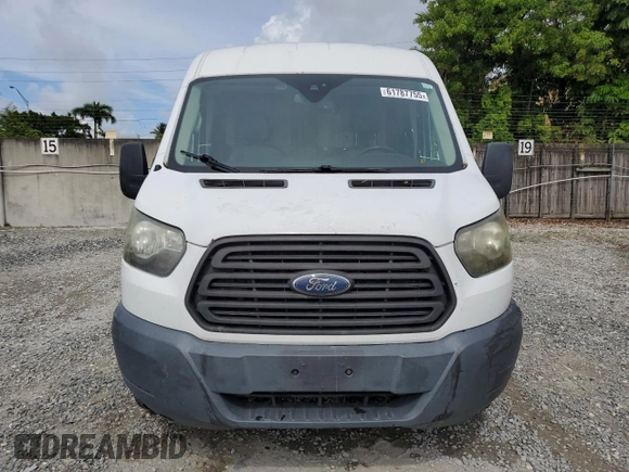 2017 Ford Transit z VIN 1FTYR2CM7HKA08891, wystawiony jako Copart lot #61787755 z przebiegiem 149 439 mil mil oraz Szkoda całkowita • Salvage title. Historia ofert i sprzedaży dostępna na DreamBid. Obrazek 5.