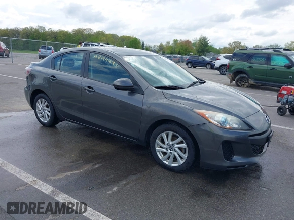 2013 Mazda 3 i Touring z VIN JM1BL1V72D1822505, wystawiony jako IAAI lot #42199595 z przebiegiem 103 560 mil mil oraz . Historia ofert i sprzedaży dostępna na DreamBid. Obrazek 1.