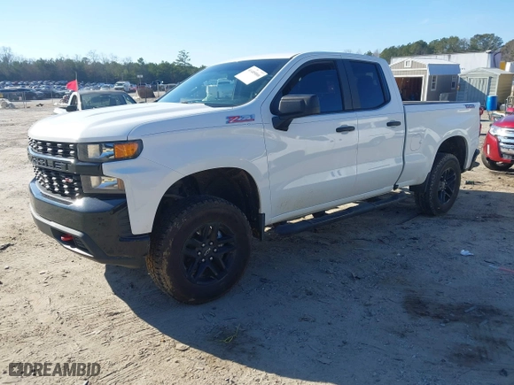 2020 Chevrolet Silverado 1500 Custom Trail Boss with VIN 1GCRYCEH6LZ290177, listed as a IAAI auction lot 41485066 with NaN miles. Bid and sale history available at carsss.com. Image 17.