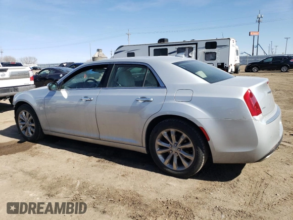 2019 Chrysler 300 Limited with VIN 2C3CCAKG9KH591128, listed as a Copart auction lot 47474235 with 98,024 mi miles and Salvage Title. Bid and sale history available at carsss.com. Image 2.