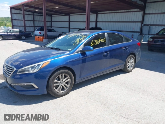 2015 Hyundai Sonata 2.4L SE with VIN 5NPE24AF0FH124081, listed as a IAAI auction lot 42187407 with 166,910 mi miles. Bid and sale history available at carsss.com. Image 2.