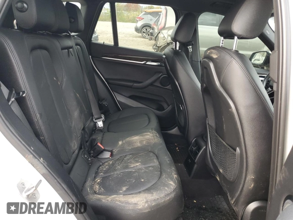 2022 BMW X1 xDrive28i with VIN WBXJG9C0XN5U63096, listed as a Copart auction lot 79253954 with 17,311 mi miles and Salvage title. Bid and sale history available at DreamBid. Image 12.