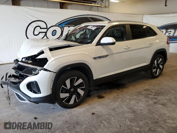 2025 Volkswagen Atlas SE with VIN 1V2WE2CA1SC220405, listed as a Copart auction lot 61621145 with 4,206 mi miles and Salvage title. Bid and sale history available at DreamBid. Image 1.