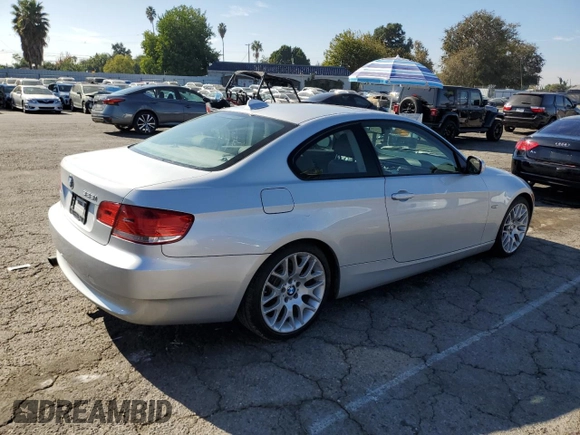 2010 BMW 3 Series 328i with VIN WBAWV1C58AP124404, listed as a Copart auction lot 80296704 with 113,597 mi miles and Clean Title. Bid and sale history available at carsss.com. Image 3.