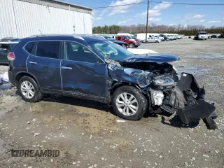 2015 Nissan Rogue SL z VIN 5N1AT2MV8FC915050, wystawiony jako Copart lot #50348105 z przebiegiem 123 072 mil mil oraz Szkoda całkowita • Salvage title. Historia ofert i sprzedaży dostępna na DreamBid. Obrazek 4.