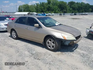 2006 Honda Accord EX-L z VIN 1HGCM56886A039547, wystawiony jako IAAI lot #42268118 z przebiegiem 245 598 mil mil oraz . Historia ofert i sprzedaży dostępna na DreamBid. Obrazek 1.