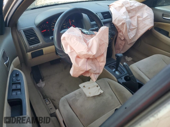 2003 Honda Accord LX with VIN 1HGCM563X3A108447, listed as a Copart auction lot 60288235 with 142,381 mi miles and Salvage title. Bid and sale history available at DreamBid. Image 8.