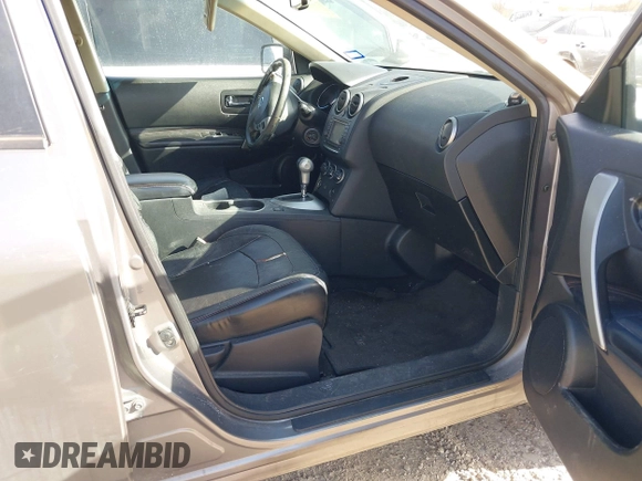 2013 Nissan Rogue S with VIN JN8AS5MT0DW532615, listed as a IAAI auction lot 41753194 with 161,910 mi miles and . Bid and sale history available at DreamBid. Image 5.