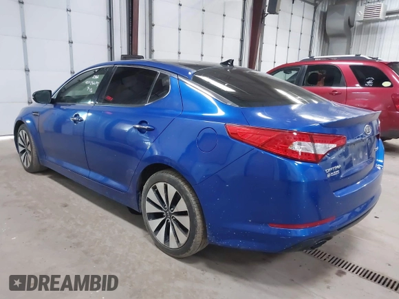 2012 Kia Optima SX z VIN 5XXGR4A66CG018844, wystawiony jako IAAI lot #42026693 z przebiegiem 41 000 mil mil oraz . Historia ofert i sprzedaży dostępna na DreamBid. Obrazek 3.
