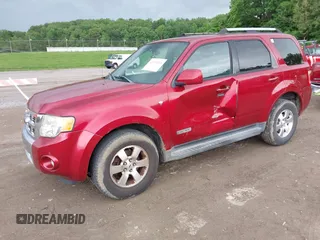 2008 Ford Escape Limited с VIN 1FMCU94178KA46610, выставлен на аукционе IAAI как лот 42220269 с пробегом 107 669 миль миль и . История ставок и продаж доступна на DreamBid. Изображение 2.