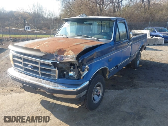 1993 Ford F-150 с VIN 2FTEF14N9PCA06253, выставлен на аукционе IAAI как лот 41905093 с пробегом 113 352 миль миль и . История ставок и продаж доступна на DreamBid. Изображение 6.