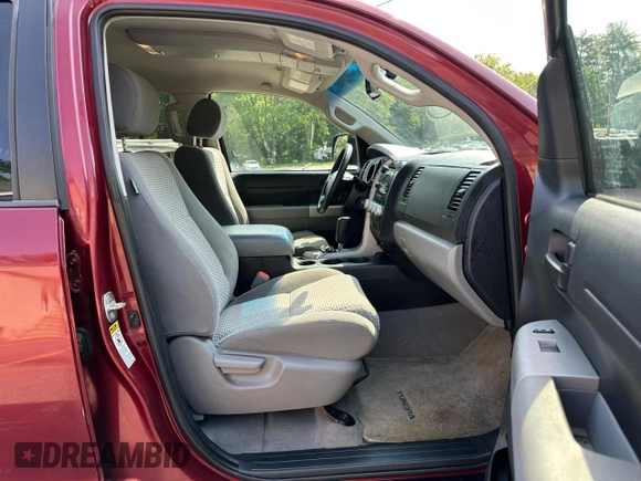 2008 Toyota Tundra с VIN 5TBBV54138S494334, выставлен на аукционе Copart как лот 60036975 с пробегом 196 363 миль миль и Чистый • Clean title. История ставок и продаж доступна на DreamBid. Изображение 7.