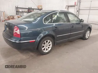 2004 Volkswagen Passat GLS z VIN WVWPD63B24P201432, wystawiony jako IAAI lot #42404871 z przebiegiem 120 630 mil mil oraz . Historia ofert i sprzedaży dostępna na DreamBid. Obrazek 4.