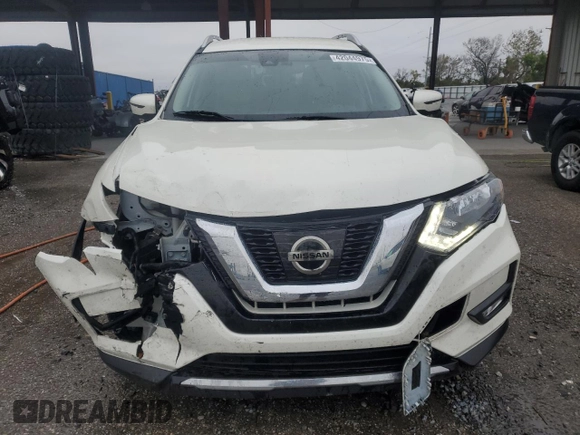 2017 Nissan Rogue SL with VIN JN8AT2MTXHW398715, listed as a Copart auction lot 42044975 with 134,262 mi miles and Salvage Title. Bid and sale history available at DreamBid. Image 5.