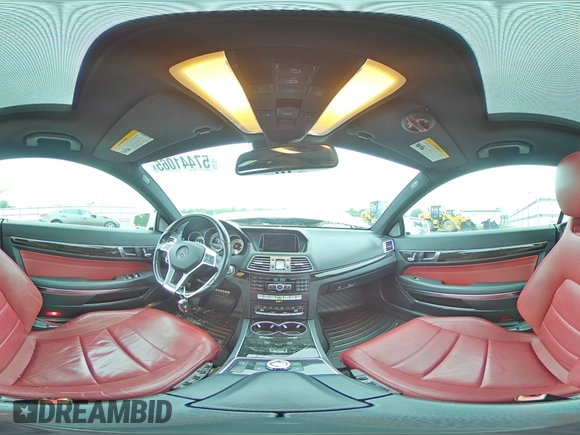 2015 Mercedes-Benz E 400 с VIN WDDKJ6HBXFF300283, выставлен на аукционе Copart как лот 57441065 с пробегом 86 669 миль миль и Списание • Salvage title. История ставок и продаж доступна на DreamBid. Изображение 14.