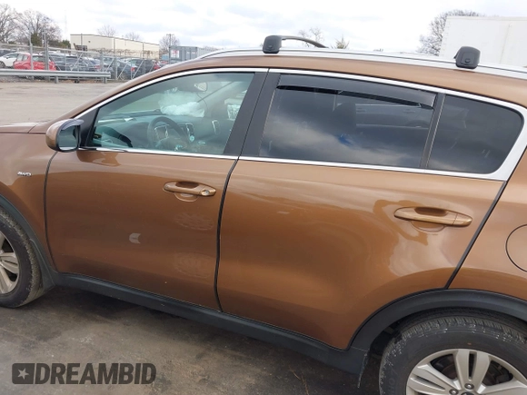 2018 Kia Sportage LX with VIN KNDPMCAC5J7419709, listed as a IAAI auction lot 41230791 with 85,491 mi miles. Bid and sale history available at carsss.com. Image 14.