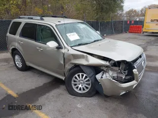2011 Mercury Mariner Premier z VIN 4M2CN8H78BKJ01173, wystawiony jako IAAI lot #40734817 z przebiegiem 67 784 mil mil oraz . Historia ofert i sprzedaży dostępna na DreamBid. Obrazek 1.