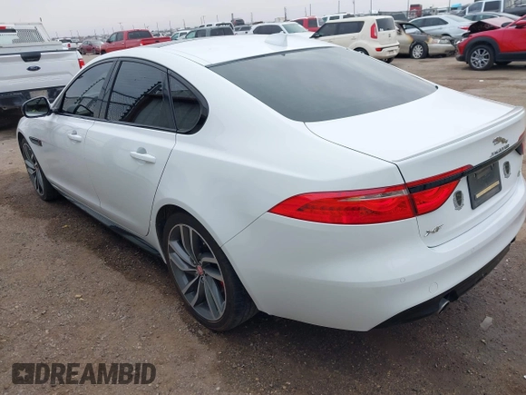 2016 Jaguar XF S with VIN SAJBG4BV6GCY06777, listed as a IAAI auction lot 41439170 with 63,313 mi miles. Bid and sale history available at carsss.com. Image 3.