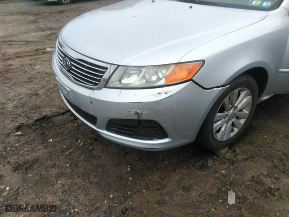 2010 Kia Optima LX with VIN KNAGG4A8XA5414877, listed as a IAAI auction lot 41929987 with 138,279 mi miles. Bid and sale history available at carsss.com. Image 6.