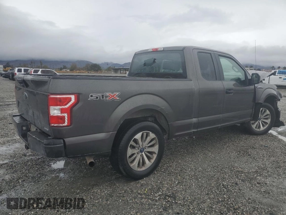 2018 Ford F-150 XL with VIN 1FTEX1CP6JKC71439, listed as a Copart auction lot 45027895 with 130,459 mi miles and Salvage Title. Bid and sale history available at carsss.com. Image 3.