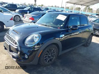 2019 MINI Hardtop 4 Door Cooper S with VIN WMWXU3C58K2H88917, listed as a IAAI auction lot 41750484 with 49,455 mi miles and . Bid and sale history available at DreamBid. Image 2.