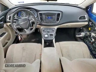 2015 Chrysler 200 Limited z VIN 1C3CCCAB1FN709073, wystawiony jako Copart lot #57552465 z przebiegiem 202 466 mil mil oraz Szkoda całkowita • Salvage title. Historia ofert i sprzedaży dostępna na DreamBid. Obrazek 8.