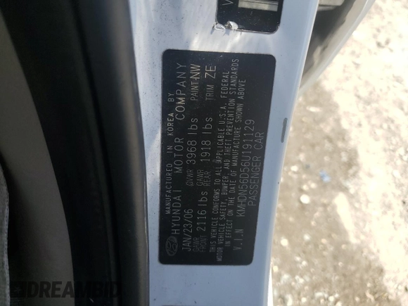 2006 Hyundai Elantra GLS z VIN KMHDN56D56U191129, wystawiony jako Copart lot #53530995 z przebiegiem 133 438 mil mil oraz Szkoda całkowita • Salvage title. Historia ofert i sprzedaży dostępna na DreamBid. Obrazek 12.