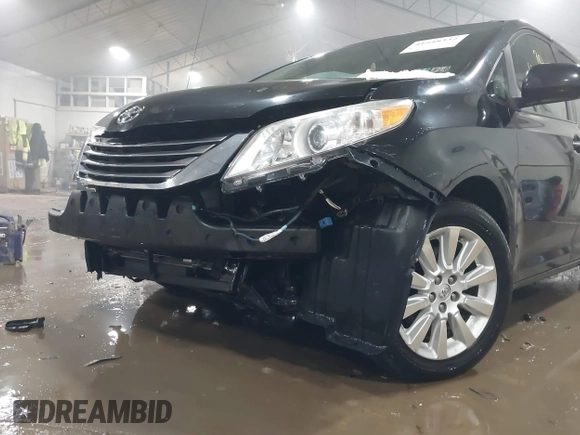 2014 Toyota Sienna Ltd with VIN 5TDDK3DC7ES072058, listed as a IAAI auction lot 41548332 with 153,742 mi miles. Bid and sale history available at carsss.com. Image 6.