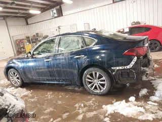 2016 Infiniti Q70 with VIN JN1BY1AR2GM270504, listed as a IAAI auction lot 41590402 with 68,462 mi miles. Bid and sale history available at carsss.com. Image 14.