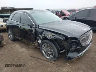 2025 Genesis GV70 2.5T z VIN KMUMADTB8SU175253, wystawiony jako IAAI lot #41481567 z przebiegiem 4 955 mil mil oraz . Historia ofert i sprzedaży dostępna na DreamBid. Obrazek 1.