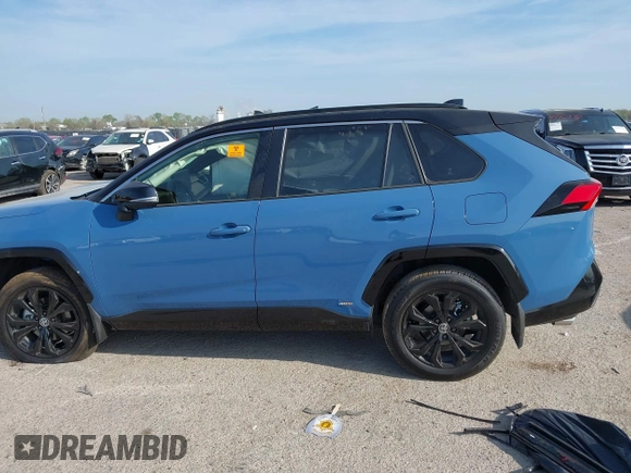 2024 Toyota RAV4 Hybrid XSE with VIN JTME6RFV3RD569619, listed as a IAAI auction lot 41892032 with 4,929 mi miles and . Bid and sale history available at carsss.com. Image 14.