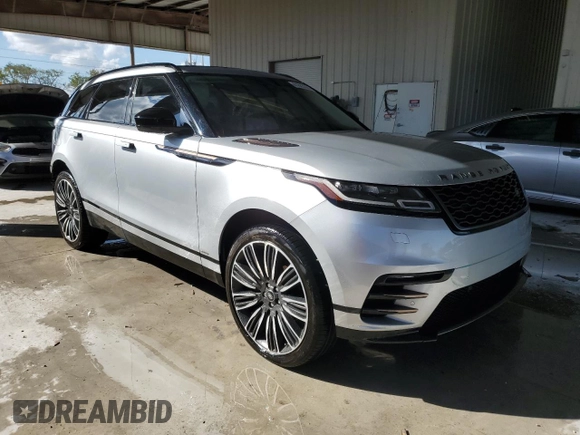 2020 Land Rover Range Rover Velar R-Dynamic S with VIN SALYK2EX8LA286590, listed as a Copart auction lot 41683304 with 43,801 mi miles. Bid and sale history available at carsss.com. Image 4.