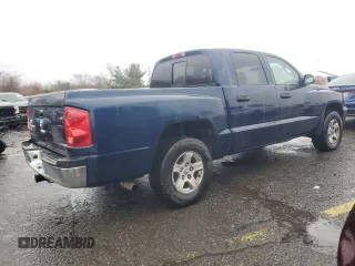 2005 Dodge Dakota SLT with VIN 1D7HE48K95S177858, listed as a Copart auction lot 84711594 with 271,078 mi miles and Clean Title. Bid and sale history available at DreamBid. Image 3.